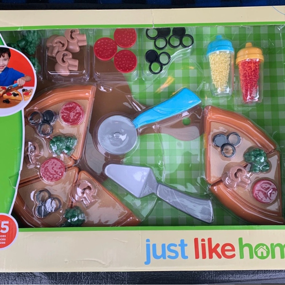 Pizza Playset - NIB! RARE!